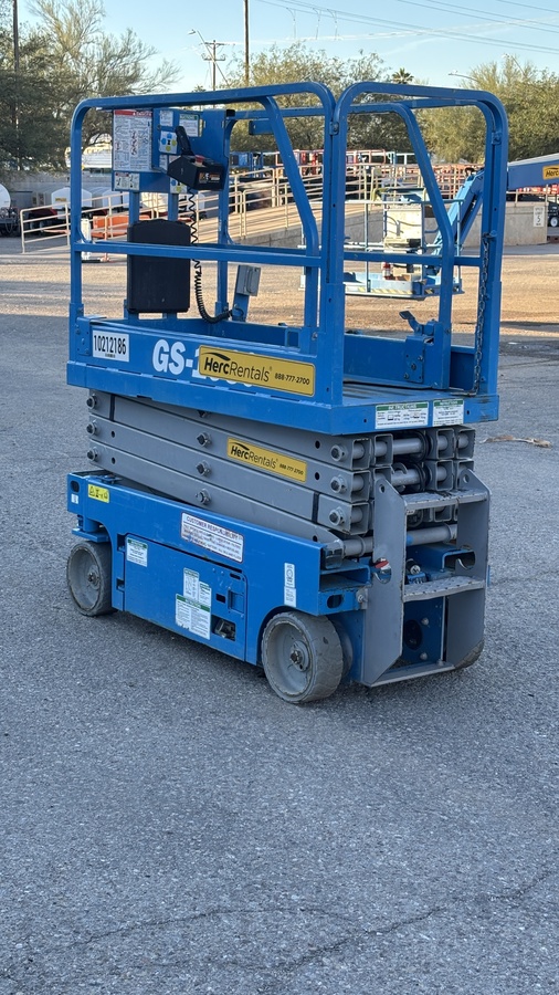 2017 Genie GS-1930