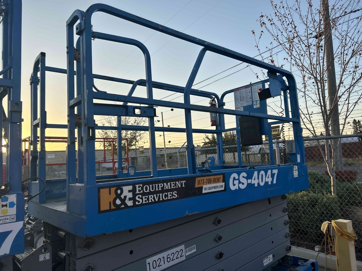 2017 Genie GS-4047-4