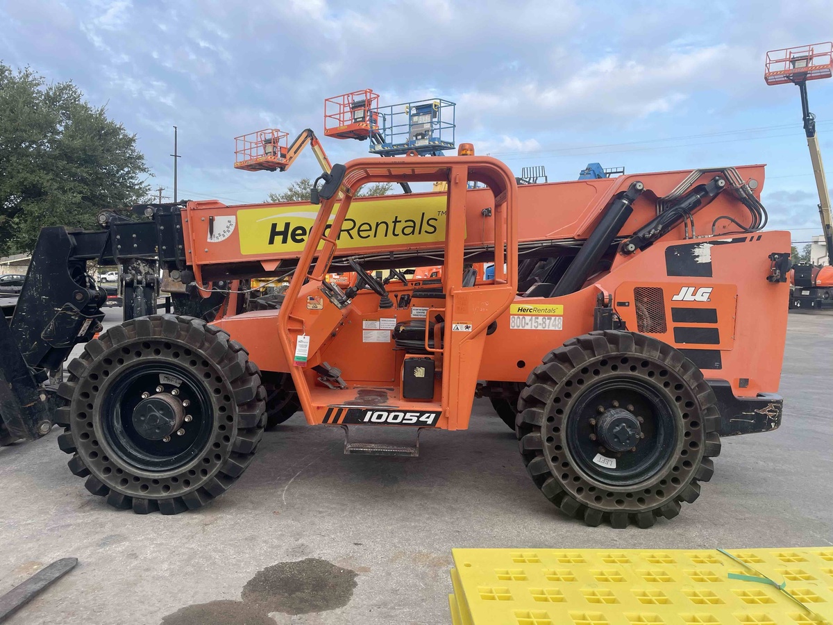 2017 SkyTrak 10054-7