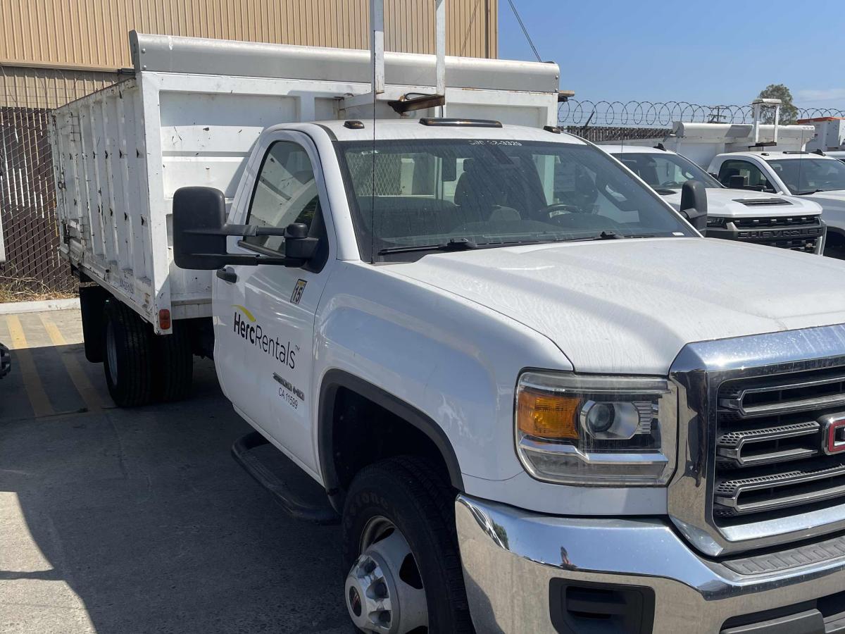 2016 GMC 3500