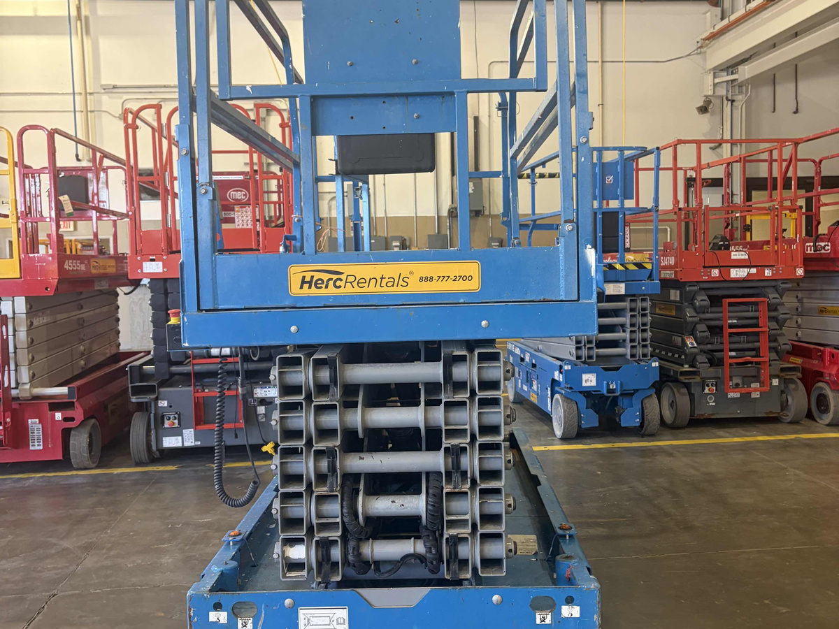 2018 Genie GS-4047-4