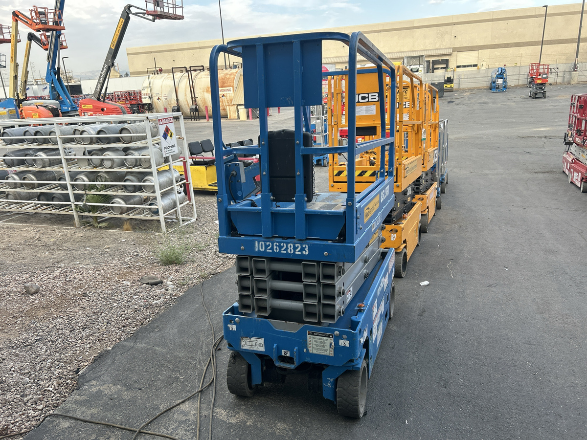 2018 Genie GS-1930-2