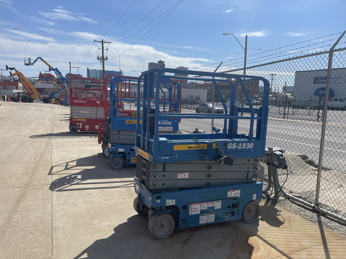 2019 Genie GS-1930-4