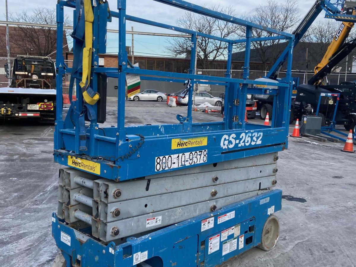 2016 Genie GS-2632
