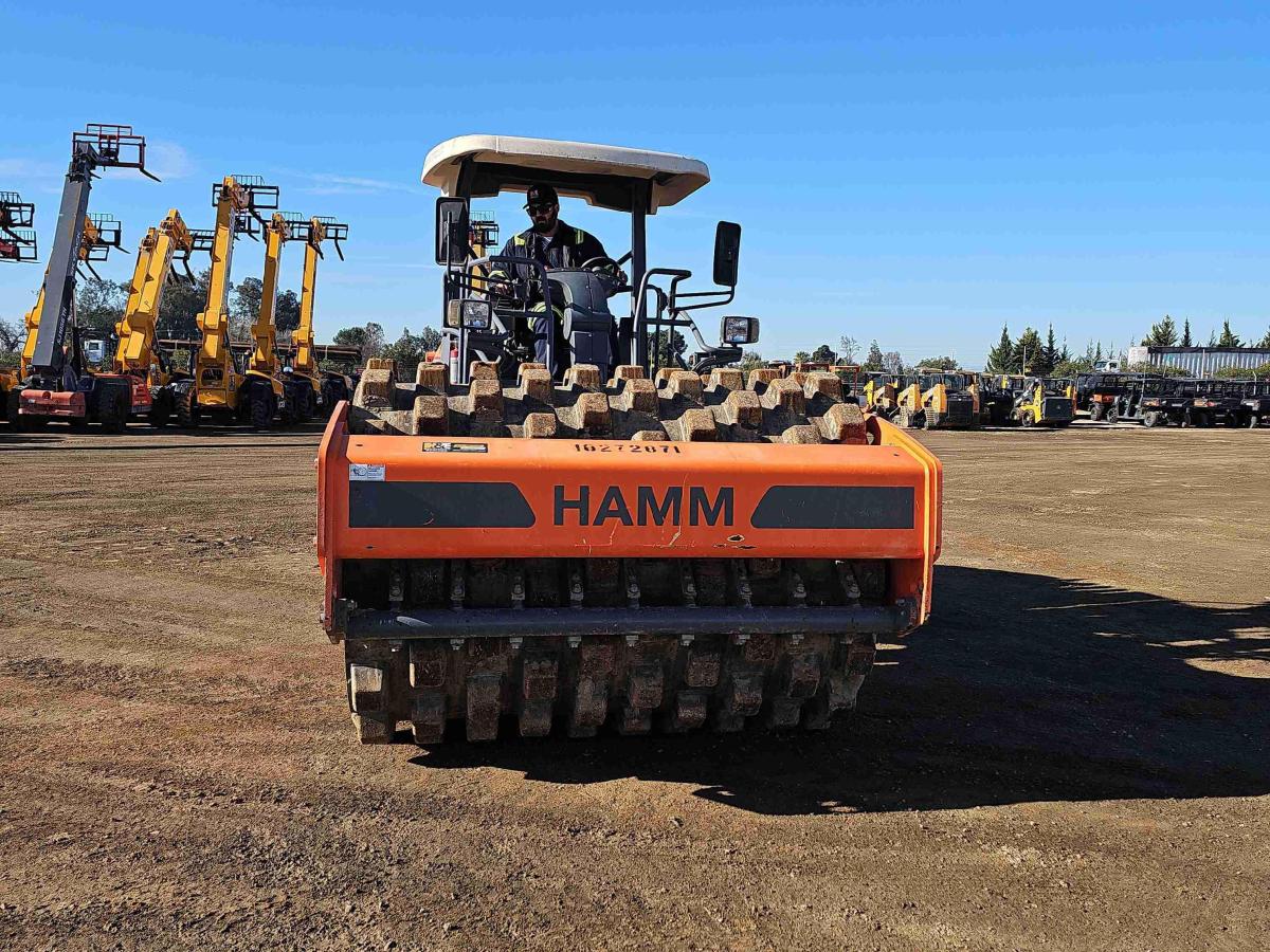 2019 Hamm H10iP