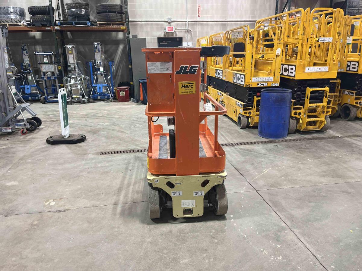 2019 JLG 1230ES