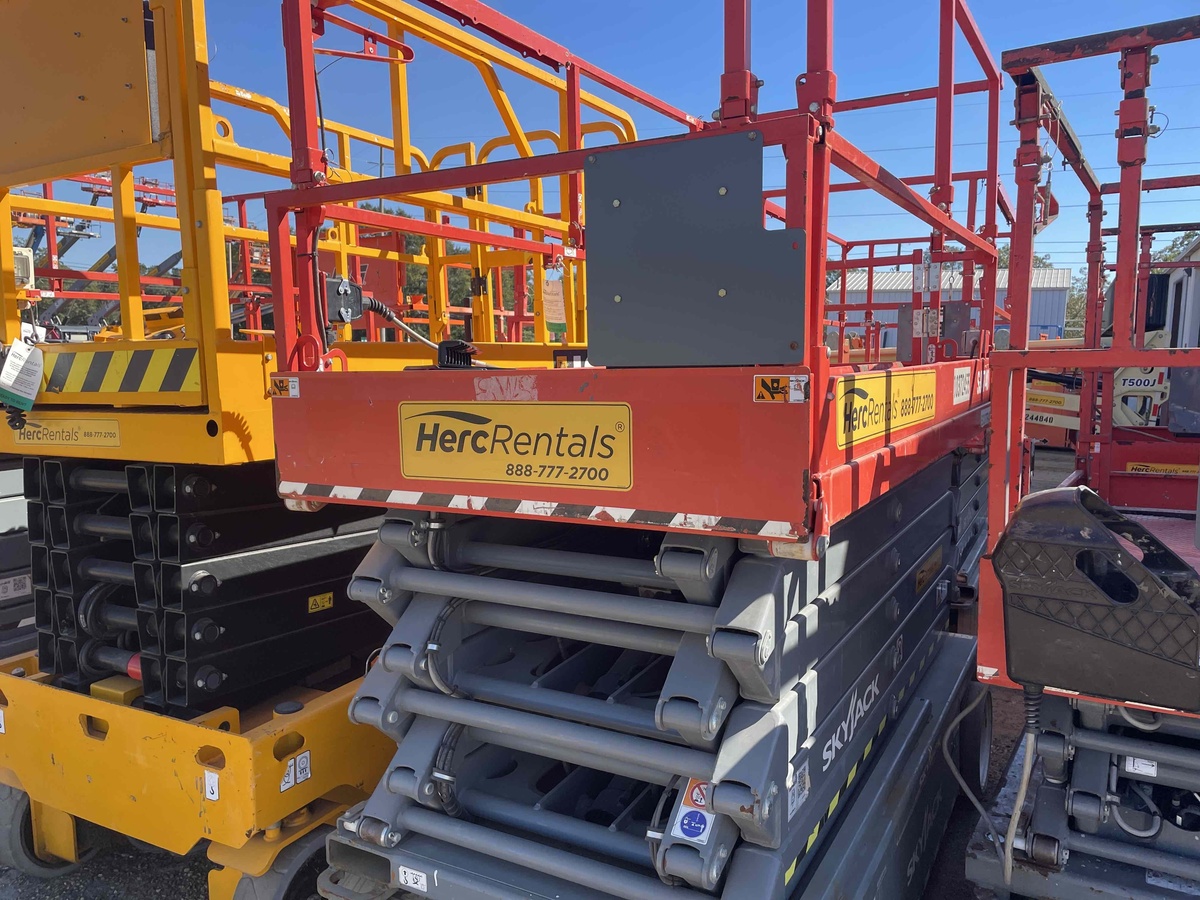 2022 Skyjack SJ4740-2