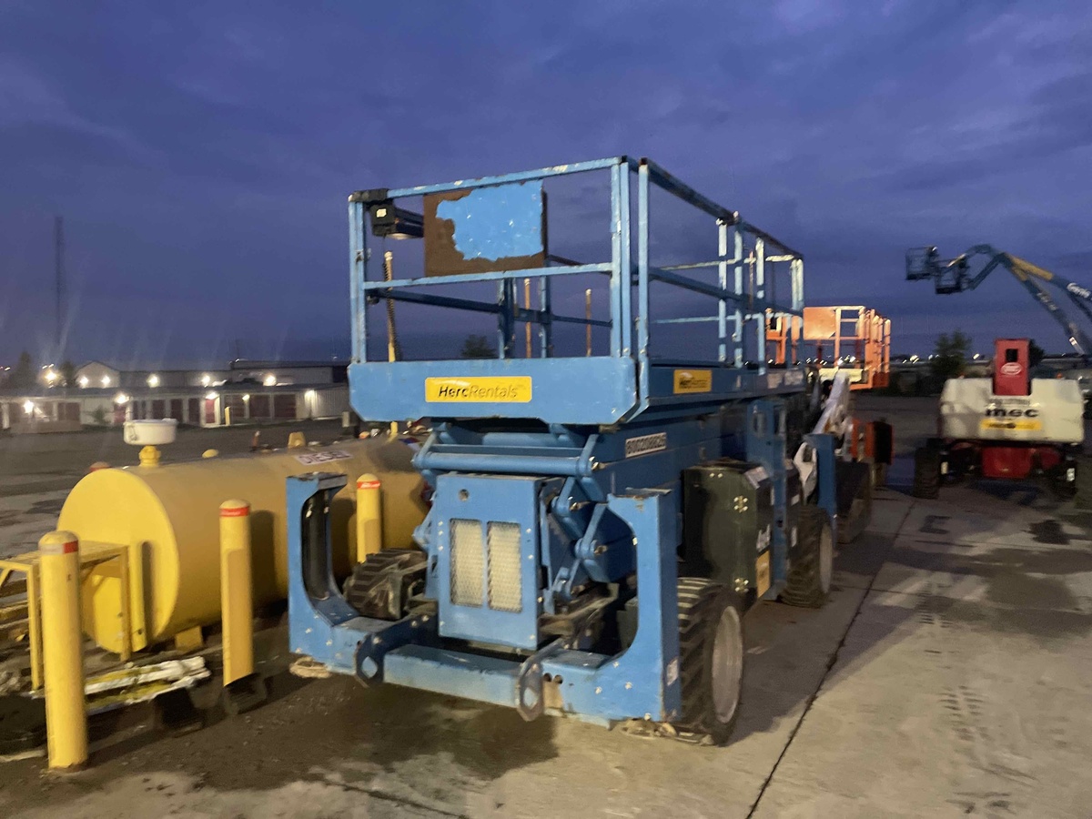2018 Genie GS-4390 RT-3