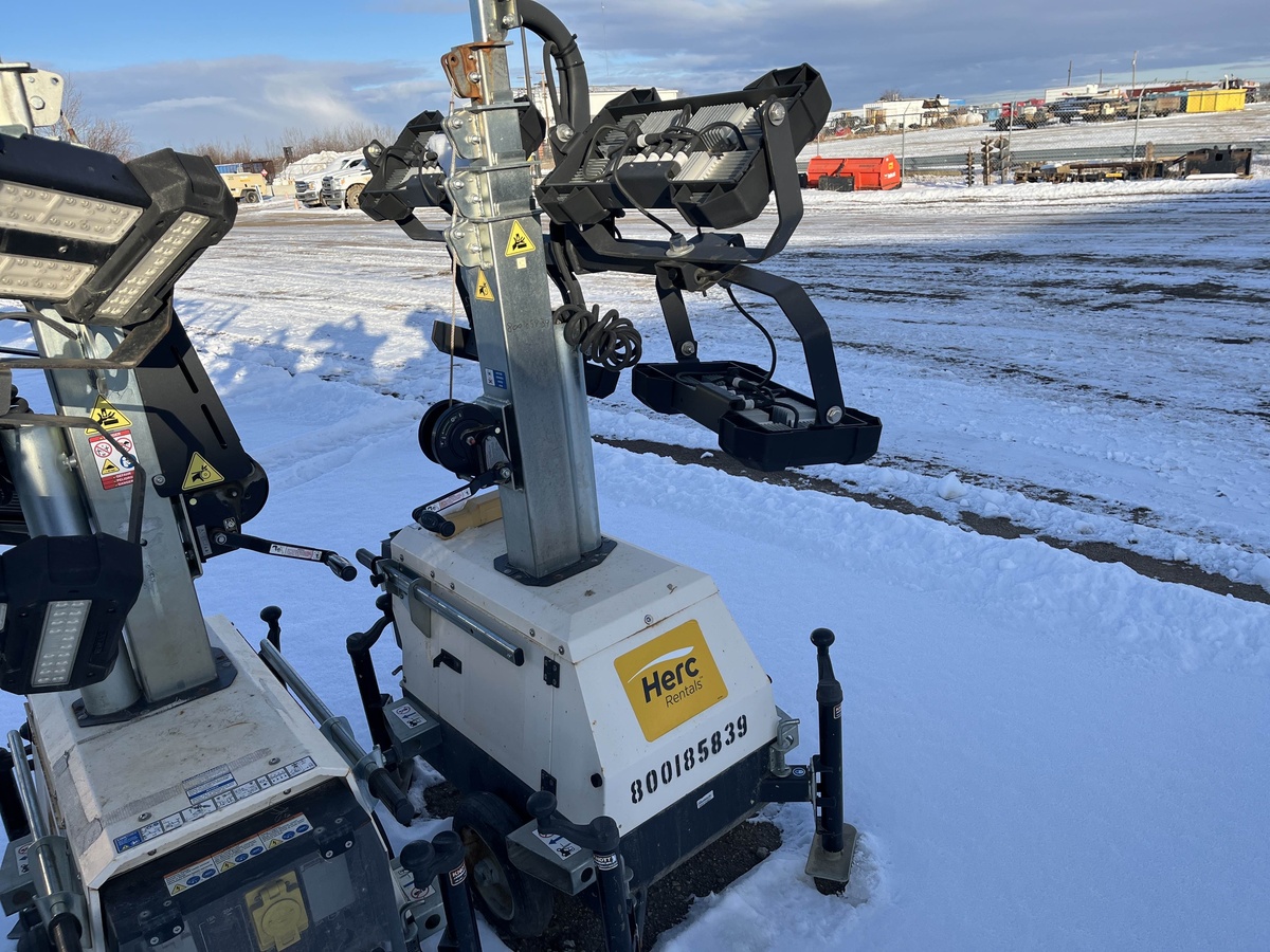 2017 Magnum PLT240-2