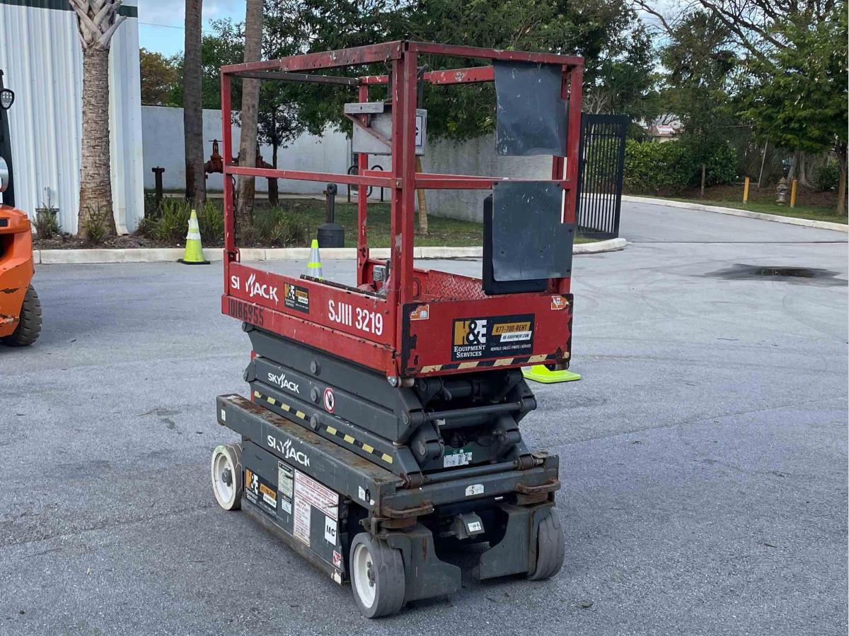 2016 Skyjack SJ3219