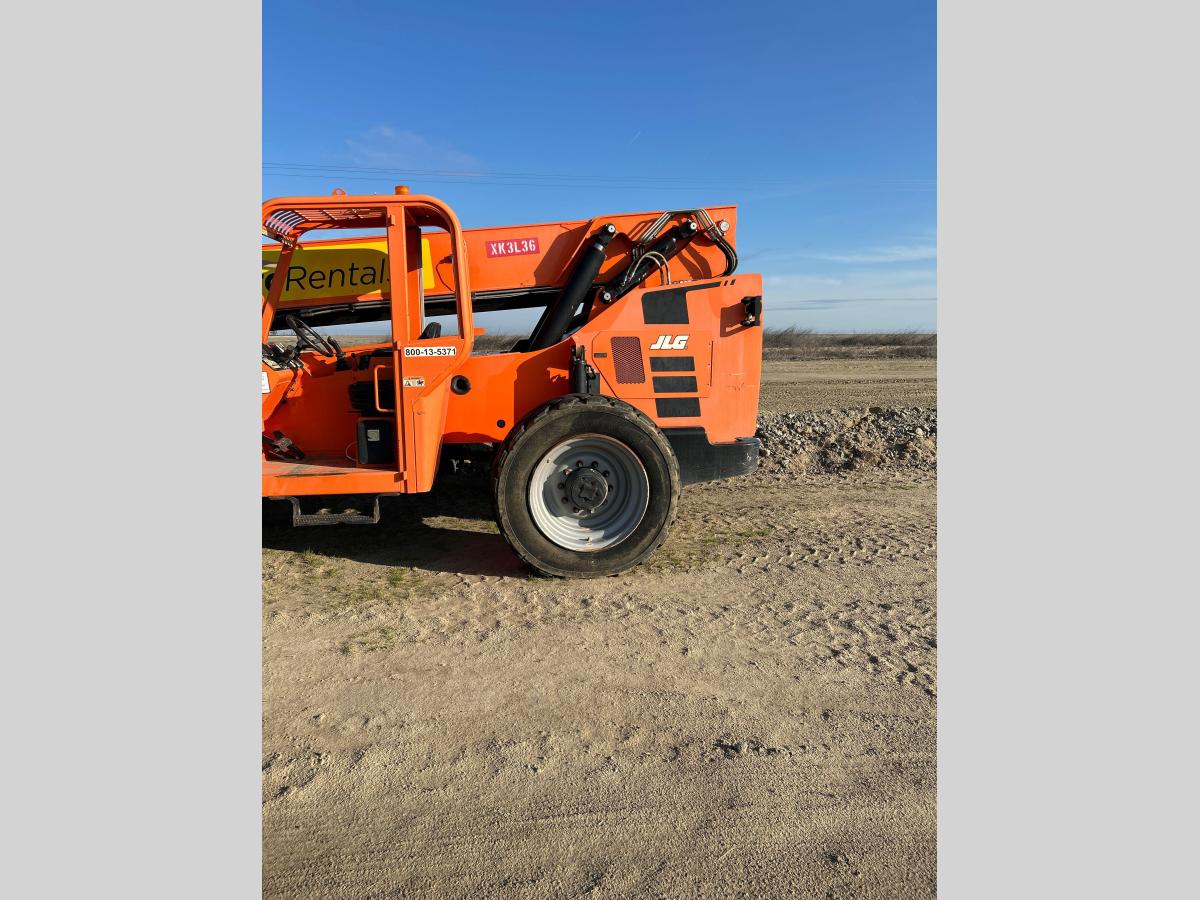2017 SkyTrak 10054-4