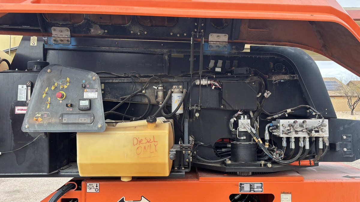 2018 JLG 660SJ-6