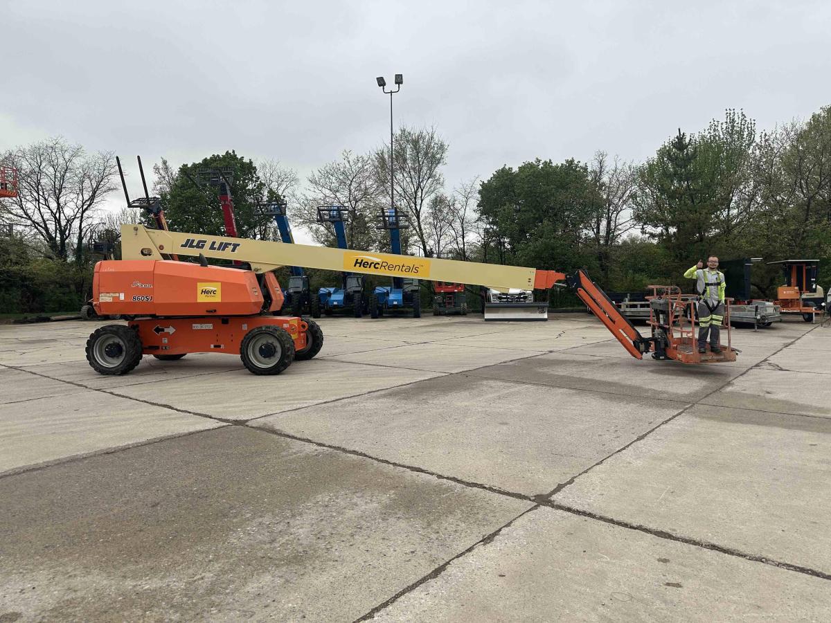 2019 JLG 860SJ