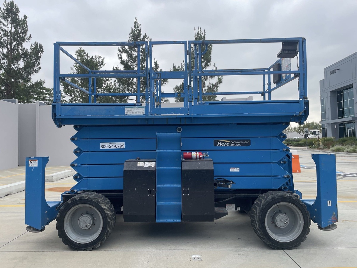 2019 Genie GS-5390 RT-4