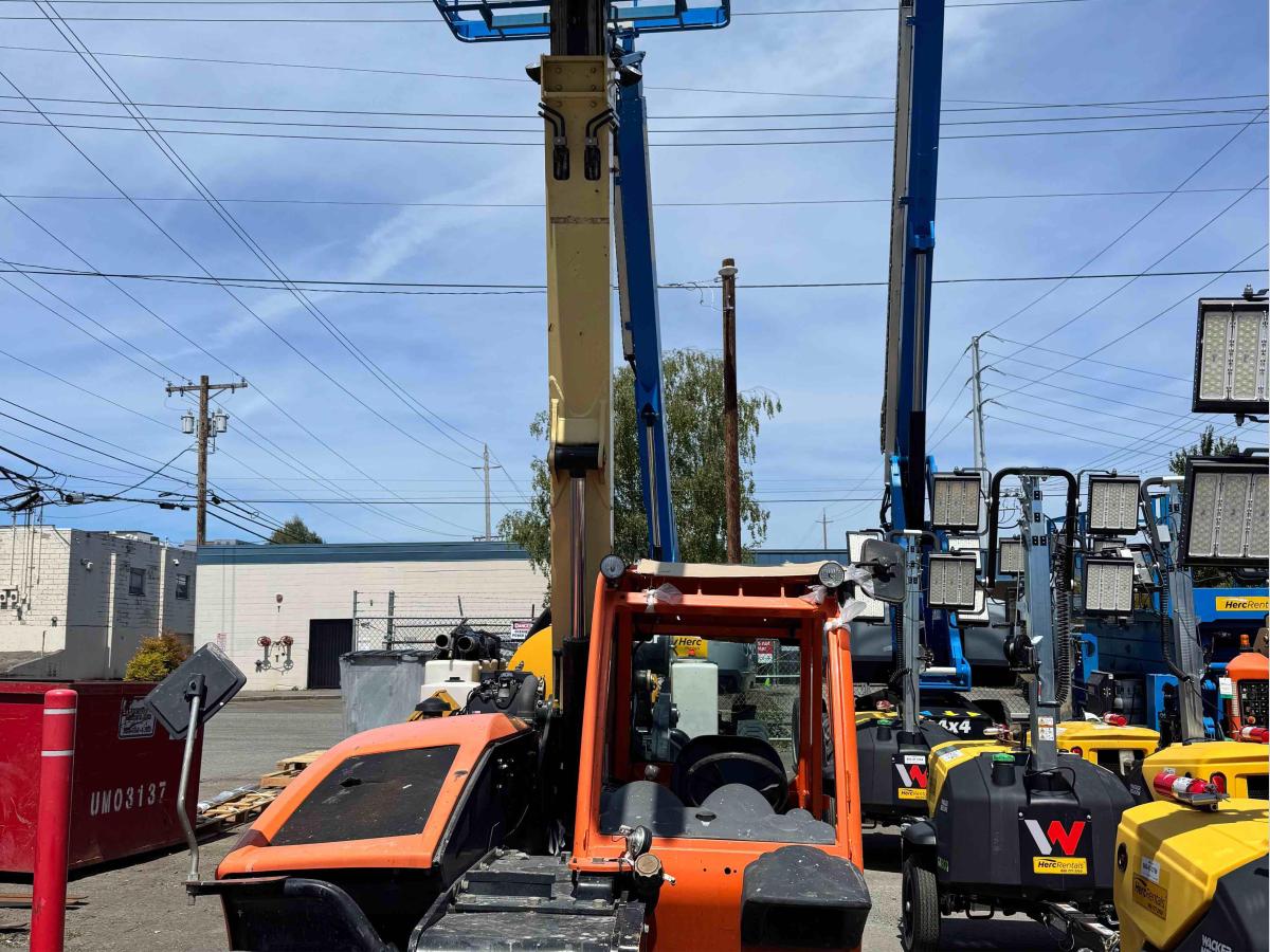2017 JLG G5-18A-7