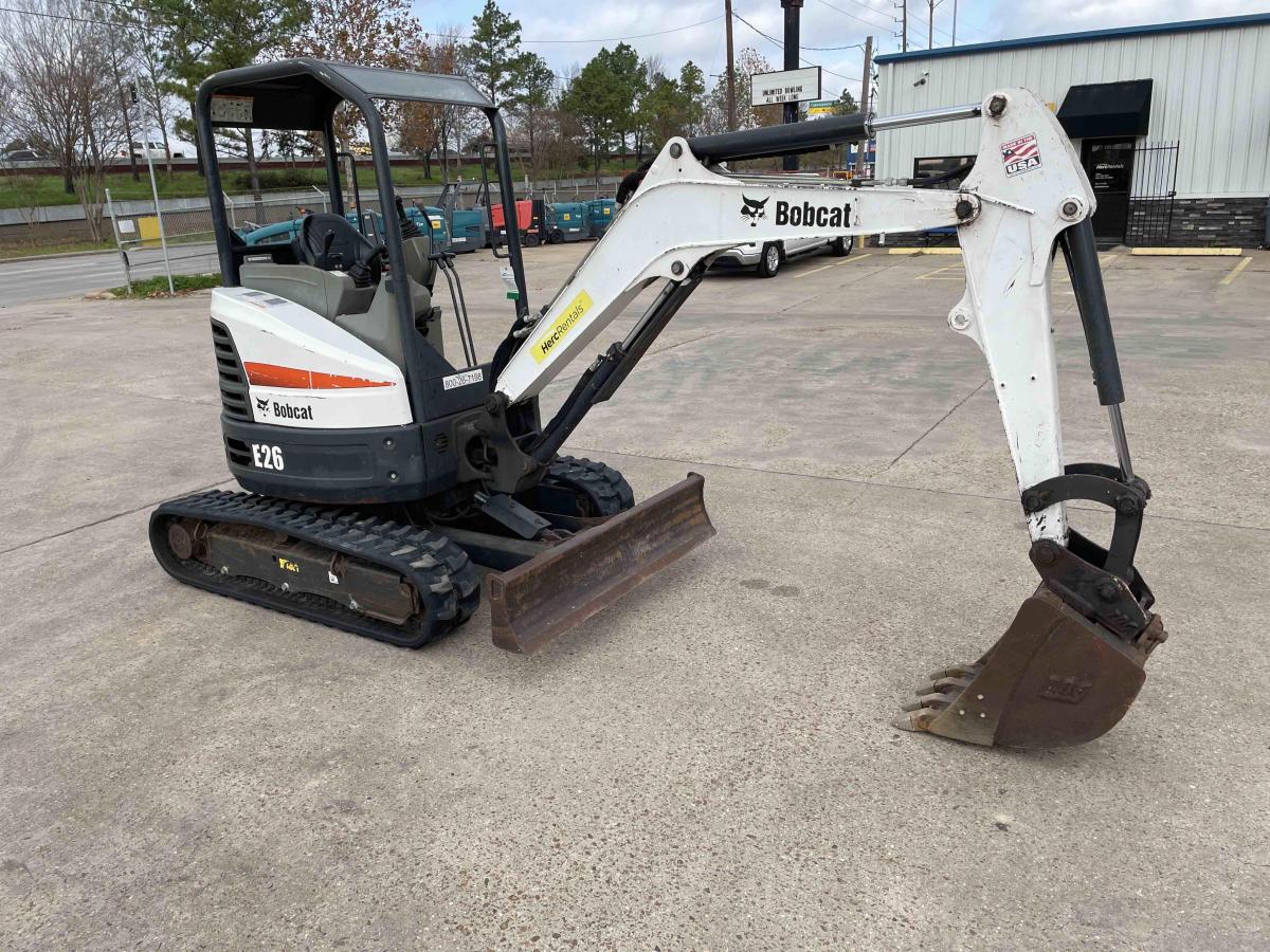 2019 Bobcat E26