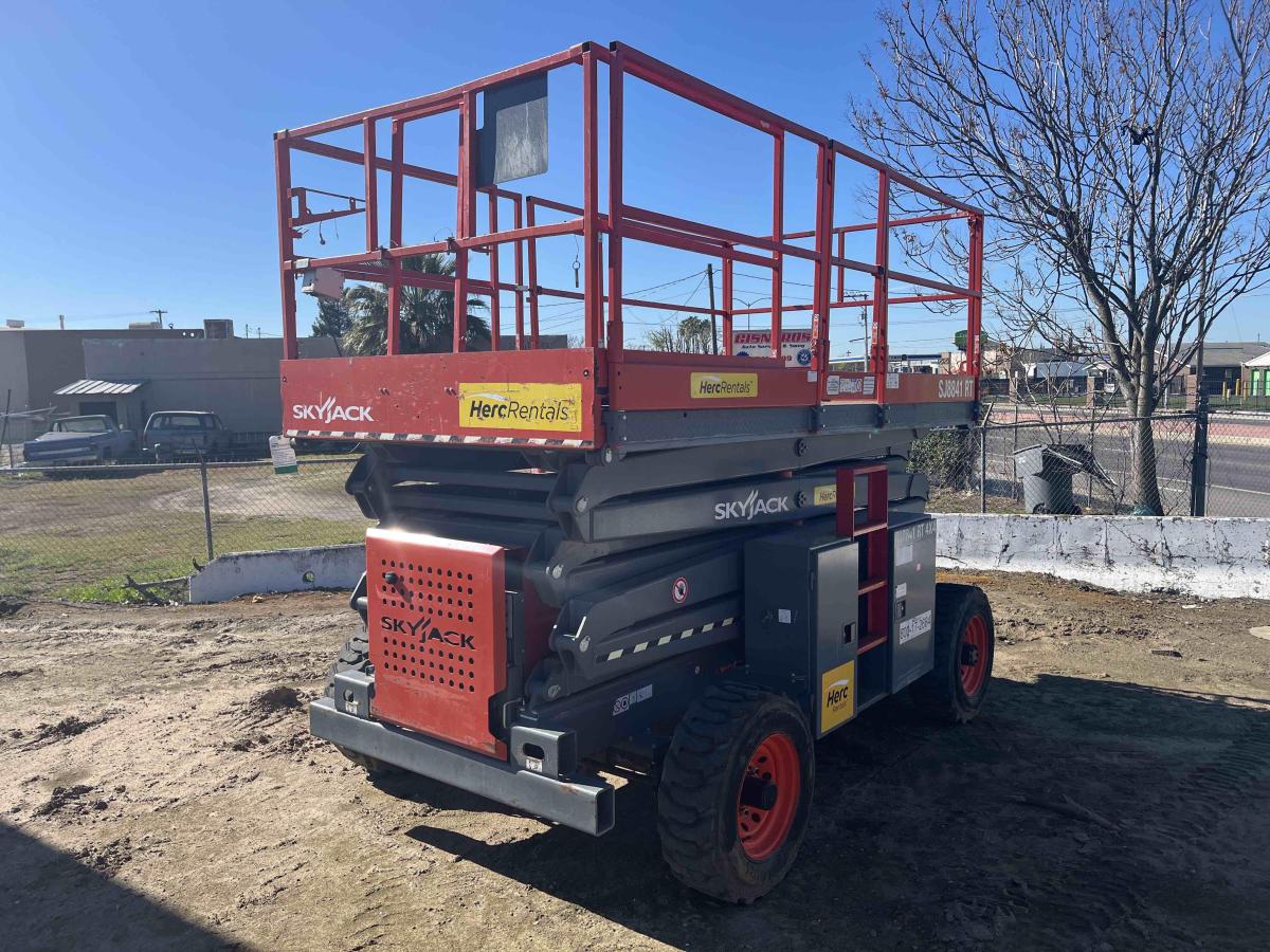 2017 Skyjack SJ8841 RT