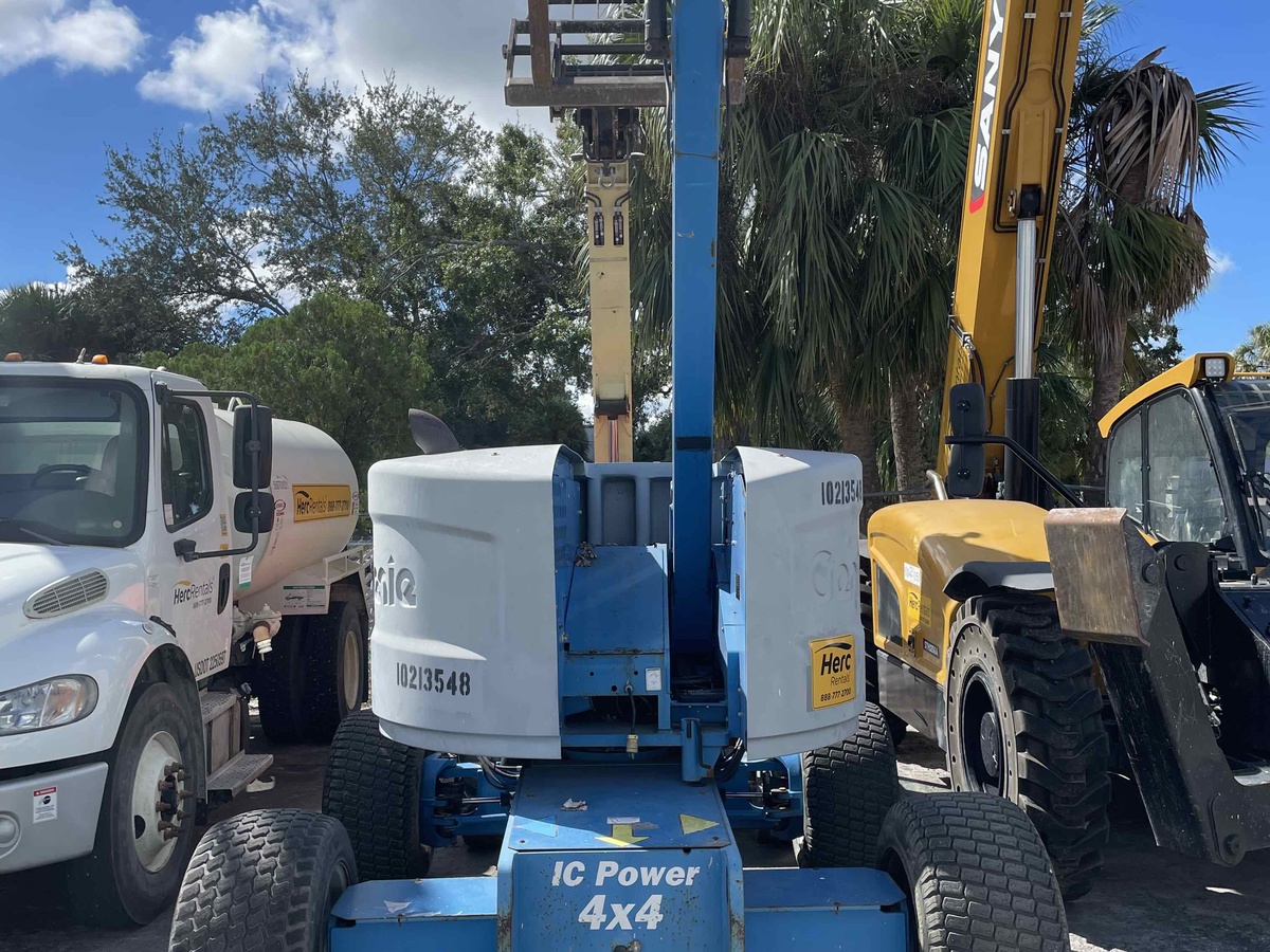 2017 Genie Z-45/25 RT-4