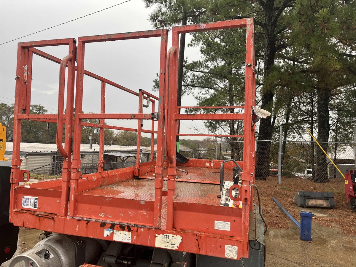 2018 Skyjack SJ-6826RT-6