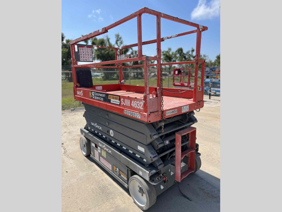 2016 Skyjack SJ4632