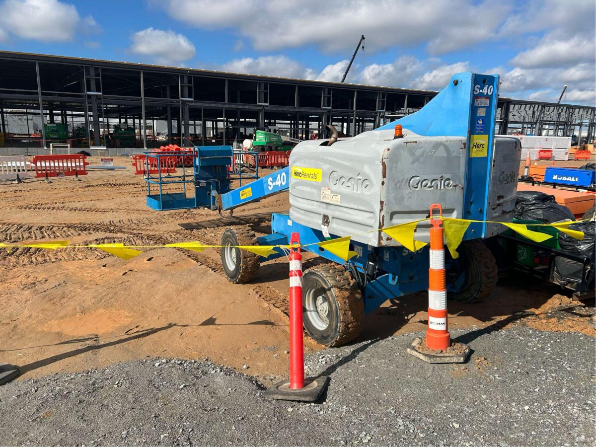 2014 Genie S-40