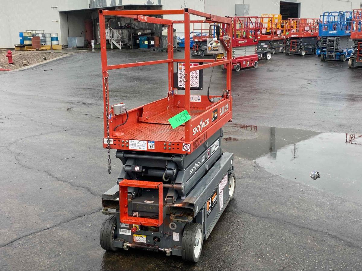 2017 Skyjack SJ3219
