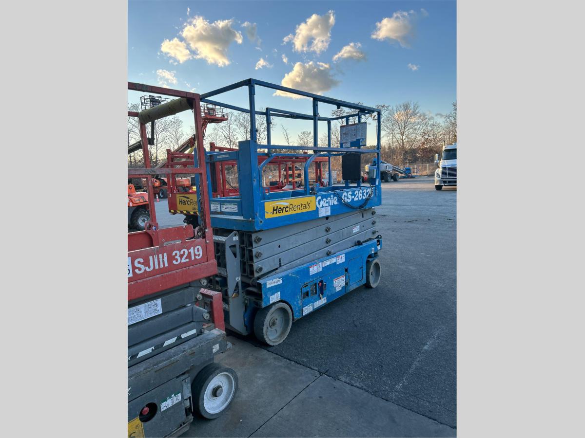 2017 Genie GS-2632