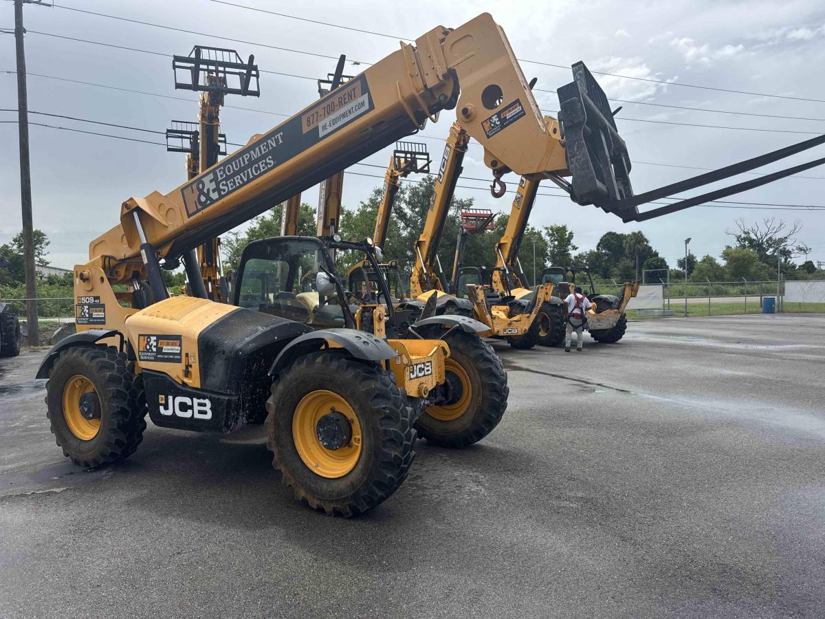 2018 JCB 509-42-2