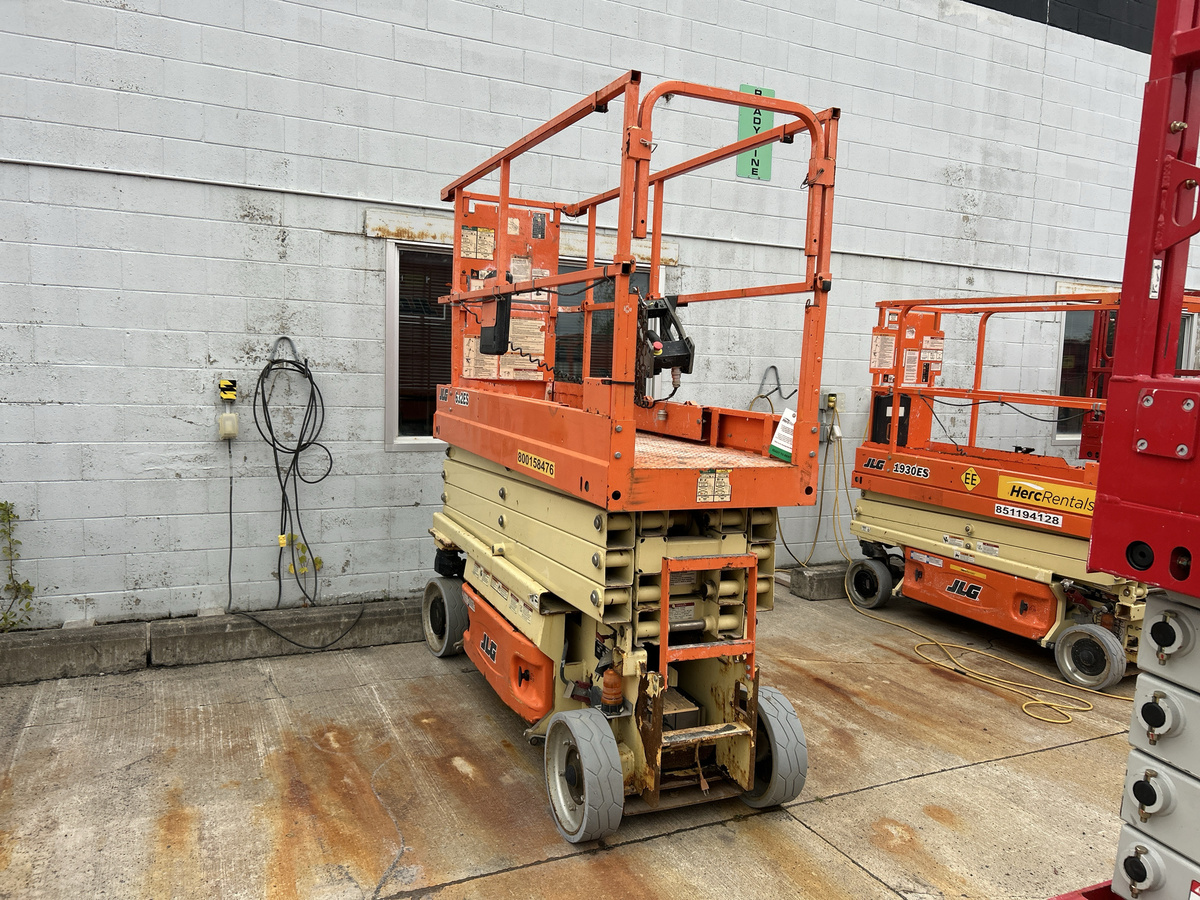 2017 JLG 2632ES-2