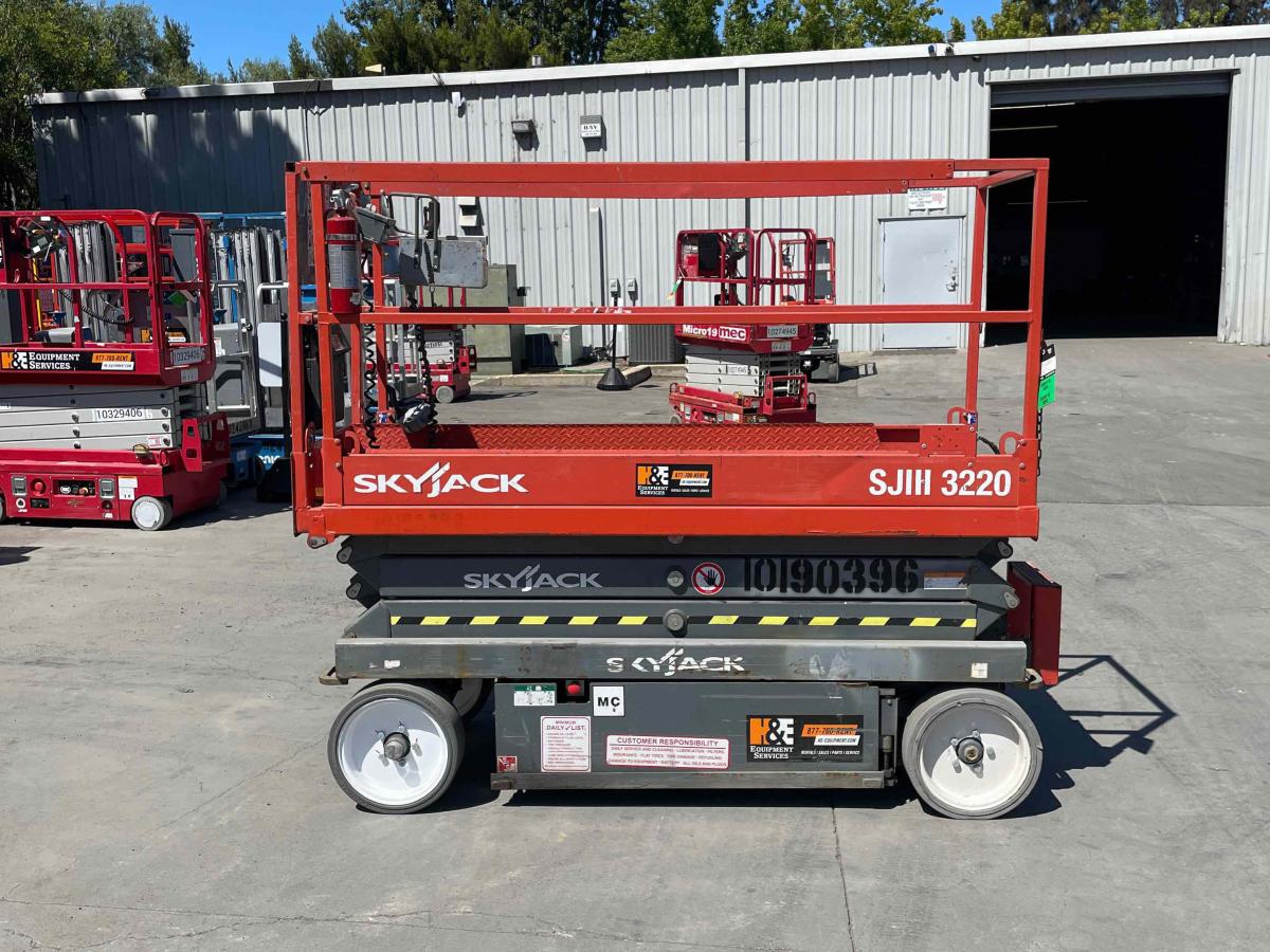 2016 Skyjack SJ-3220