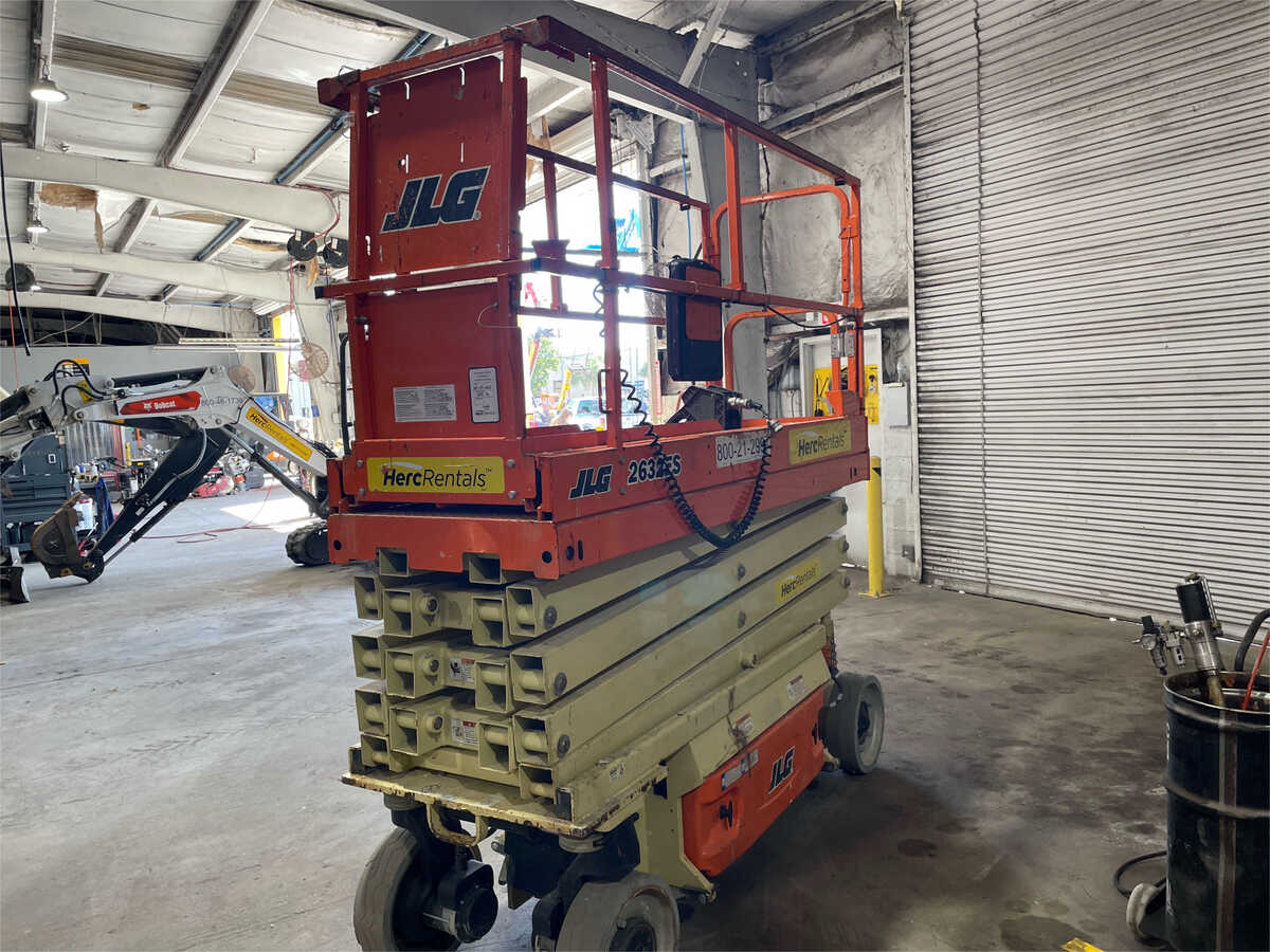 2018 JLG 2632ES-2