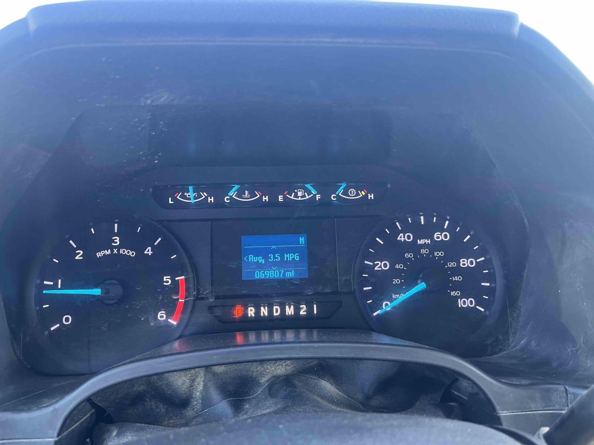 2018 Ford F550-19