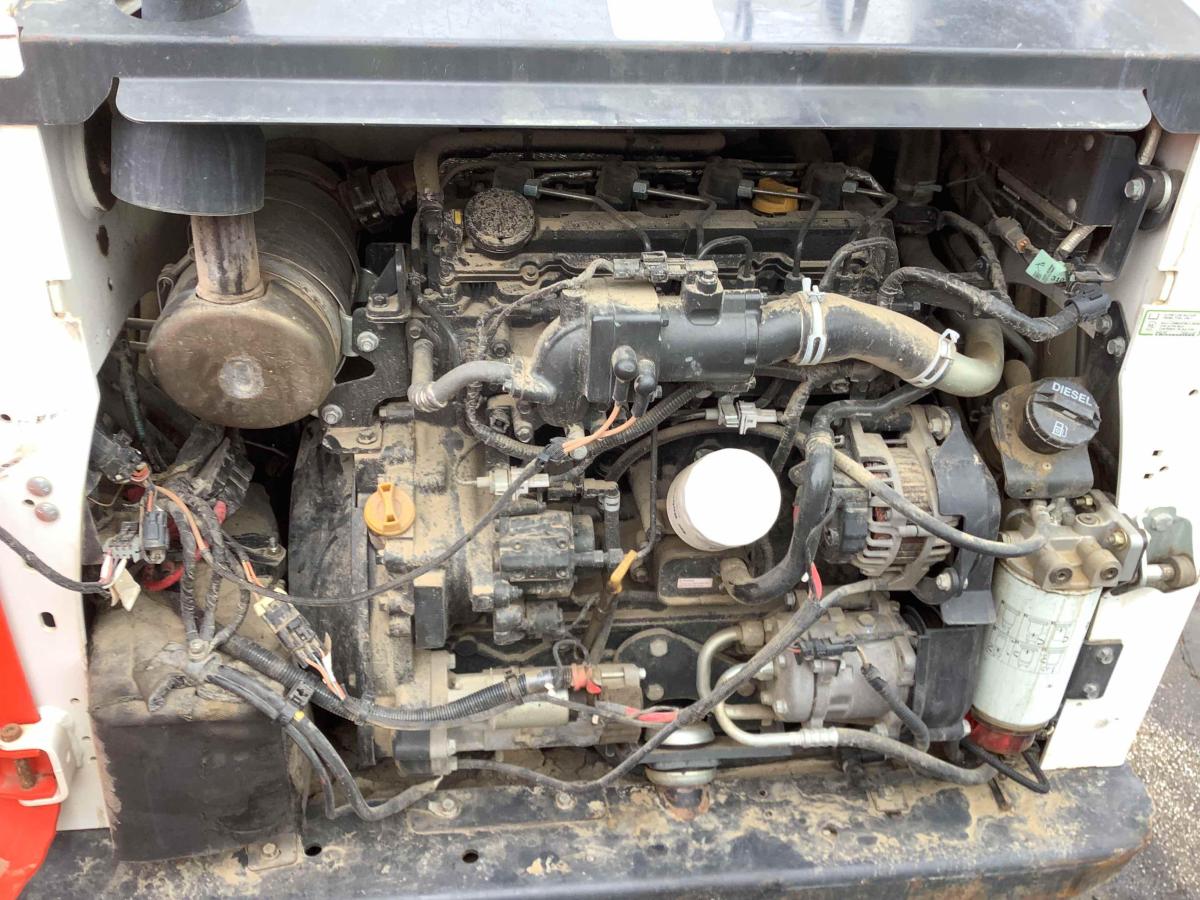 2021 Bobcat T740-5