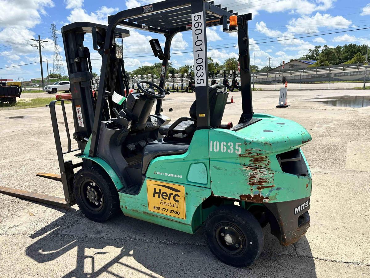 2019 Mitsubishi FG25N