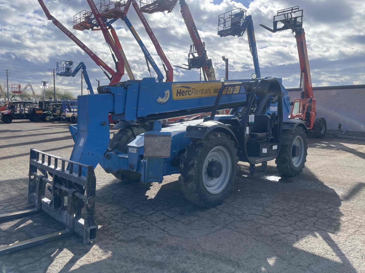2017 Genie GTH-1056