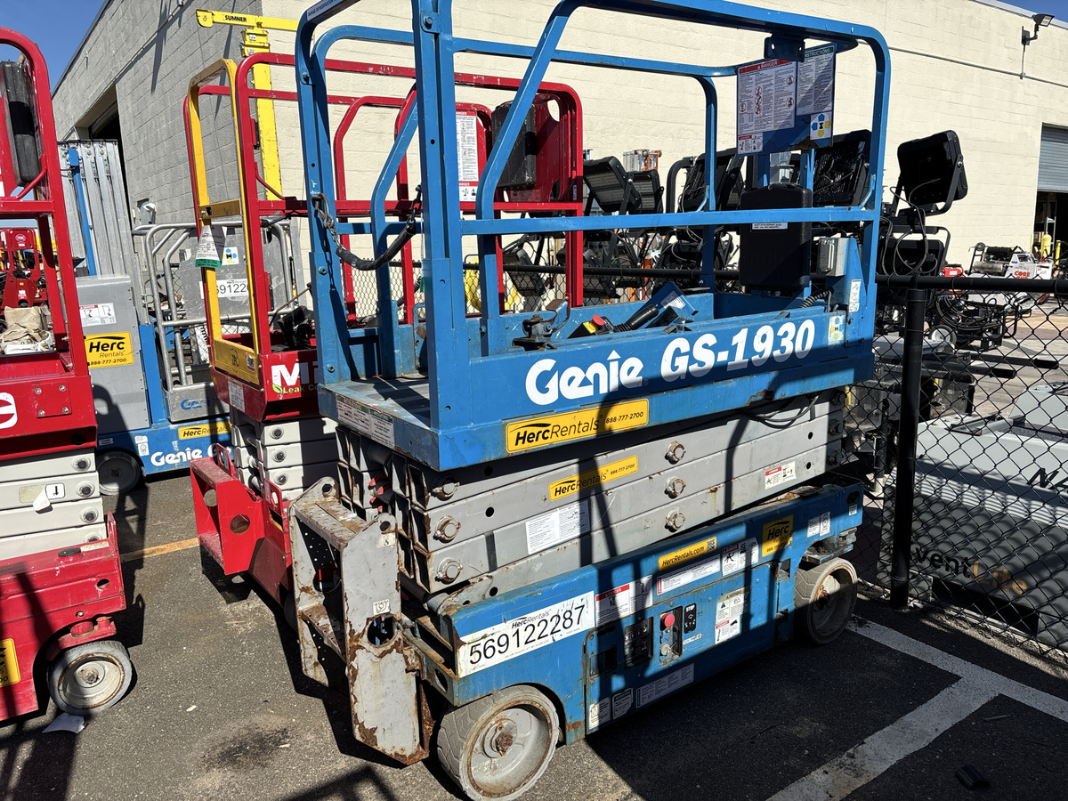2019 Genie GS-1930