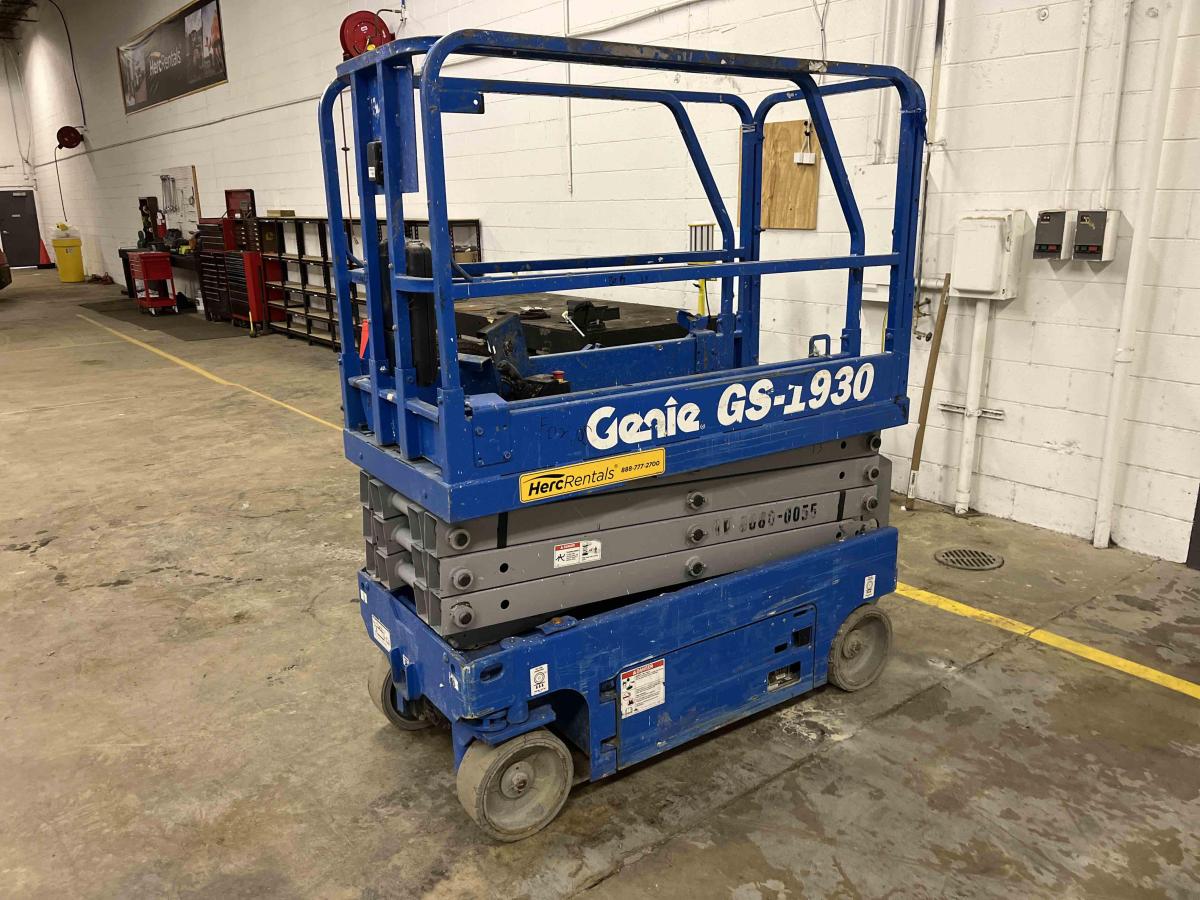 2018 Genie GS-1930