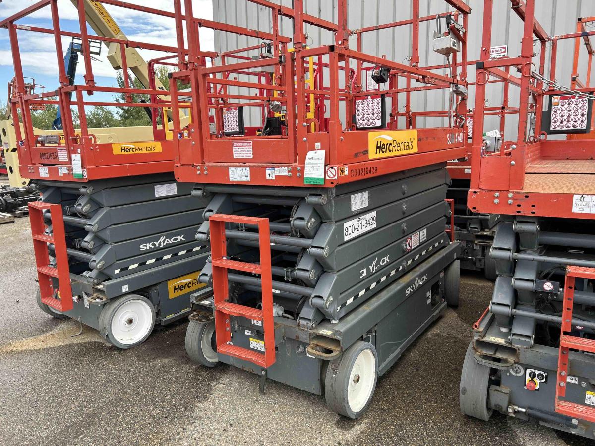 2018 Skyjack SJ4740-3