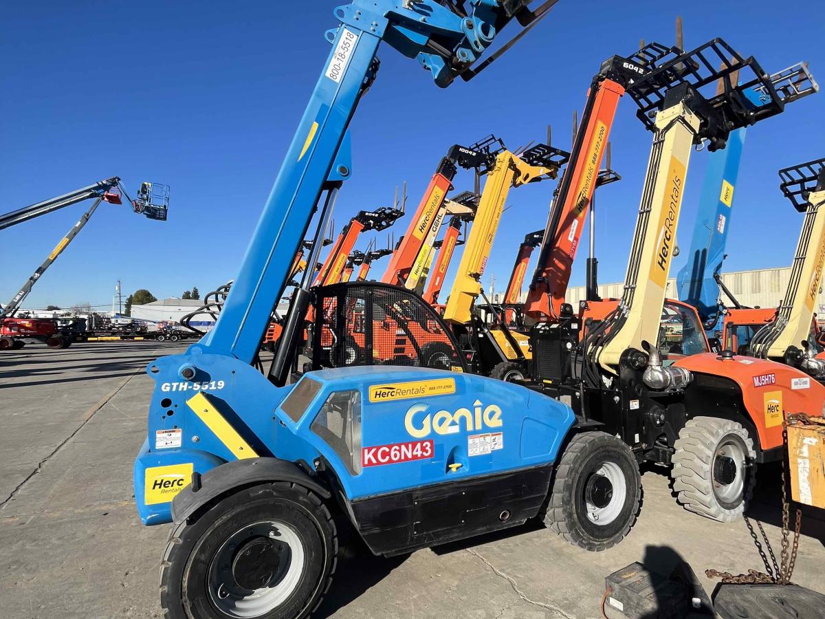2017 Genie GTH-5519