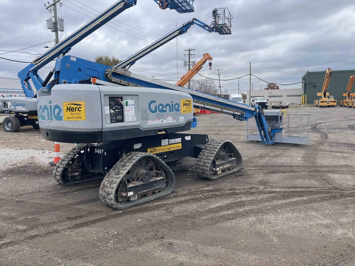 2017 Genie S-65 Trax-3