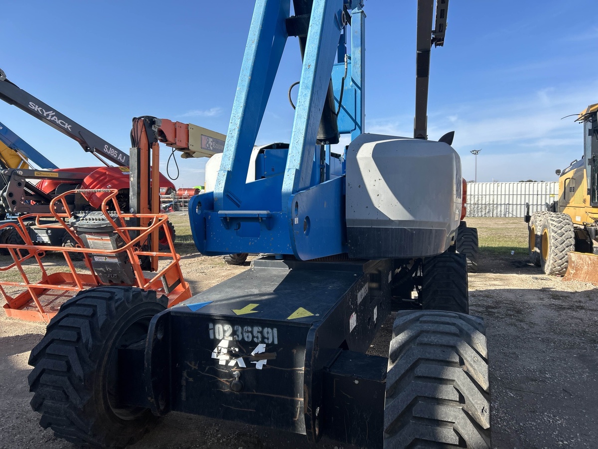 2018 Genie S-85-6