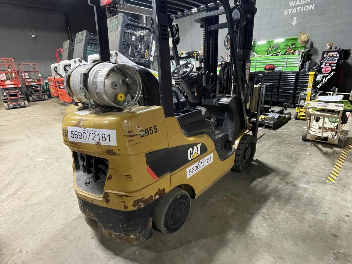 2020 CAT 2C6000