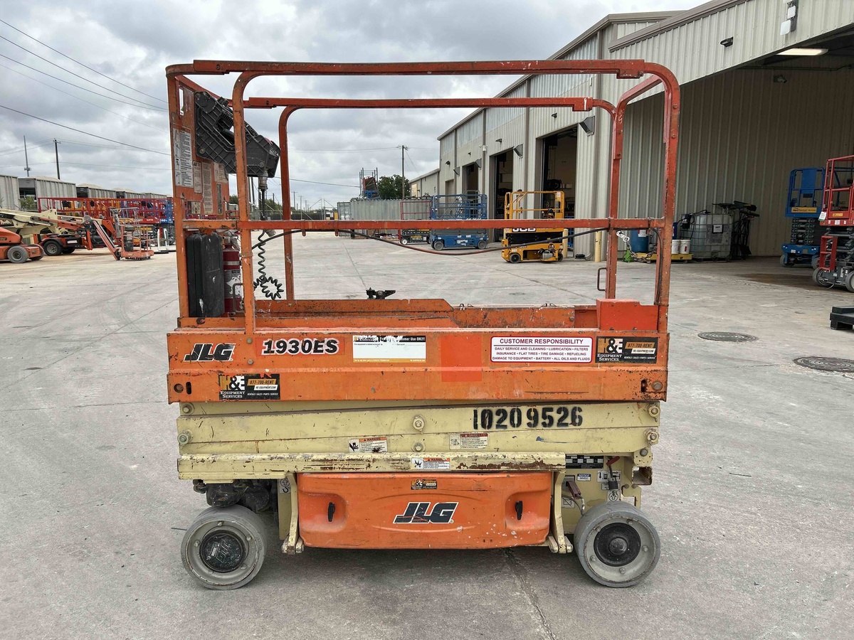 2017 JLG 1930ES-1