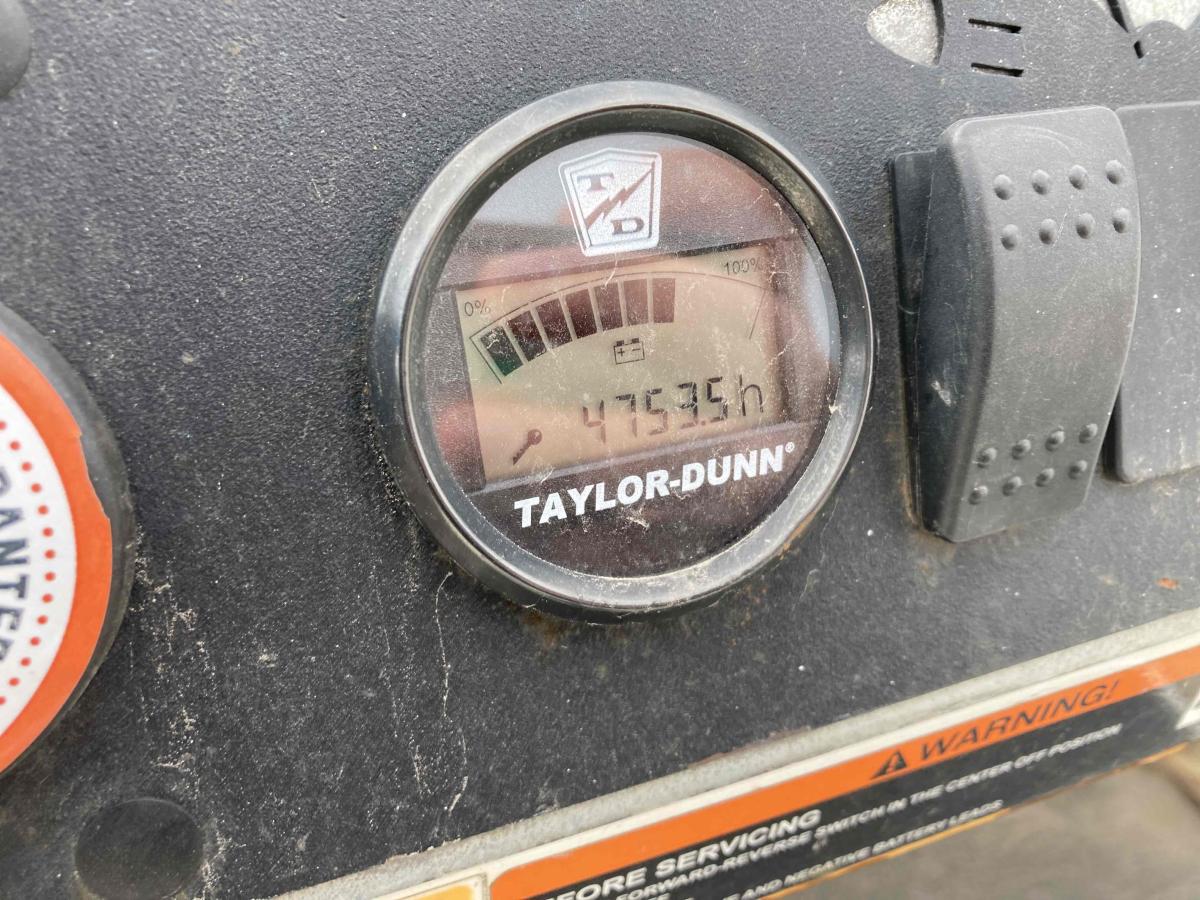 2017 Taylor Dunn B5-440-36
