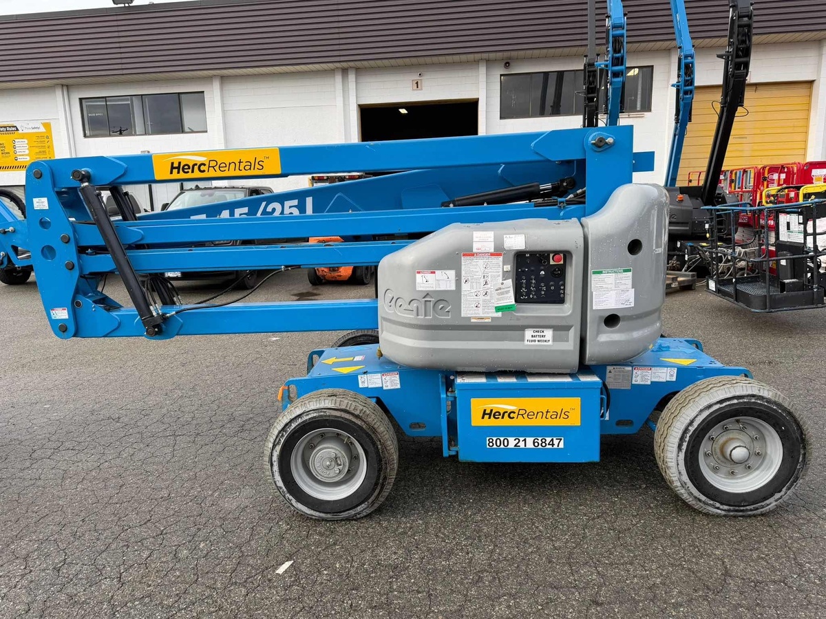 2018 Genie Z-45/25-3