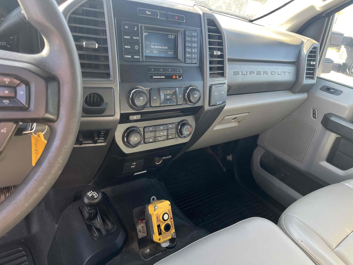 2018 Ford F550-7