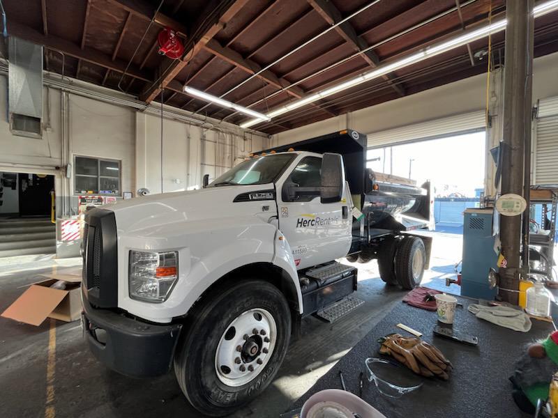 2017 Ford F750