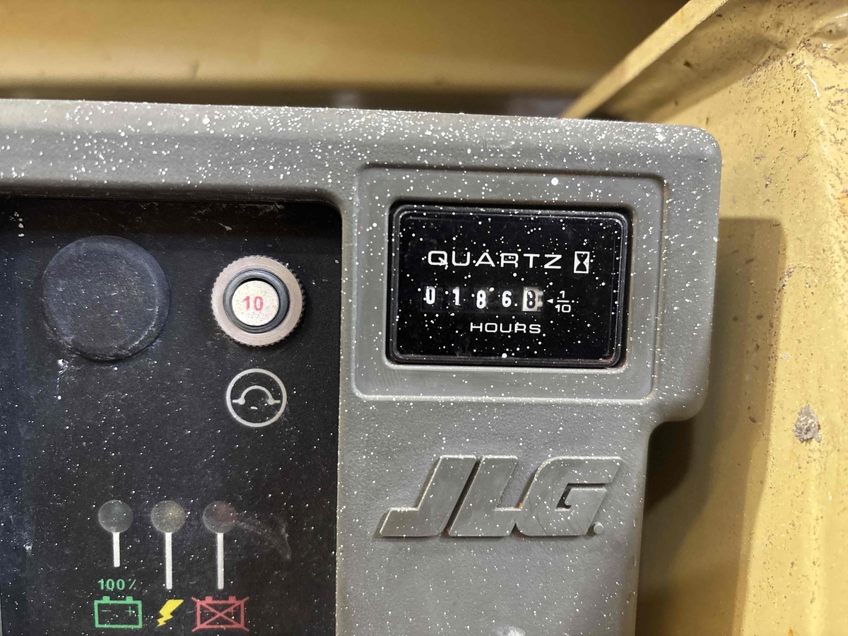 2018 JLG 2632ES-5