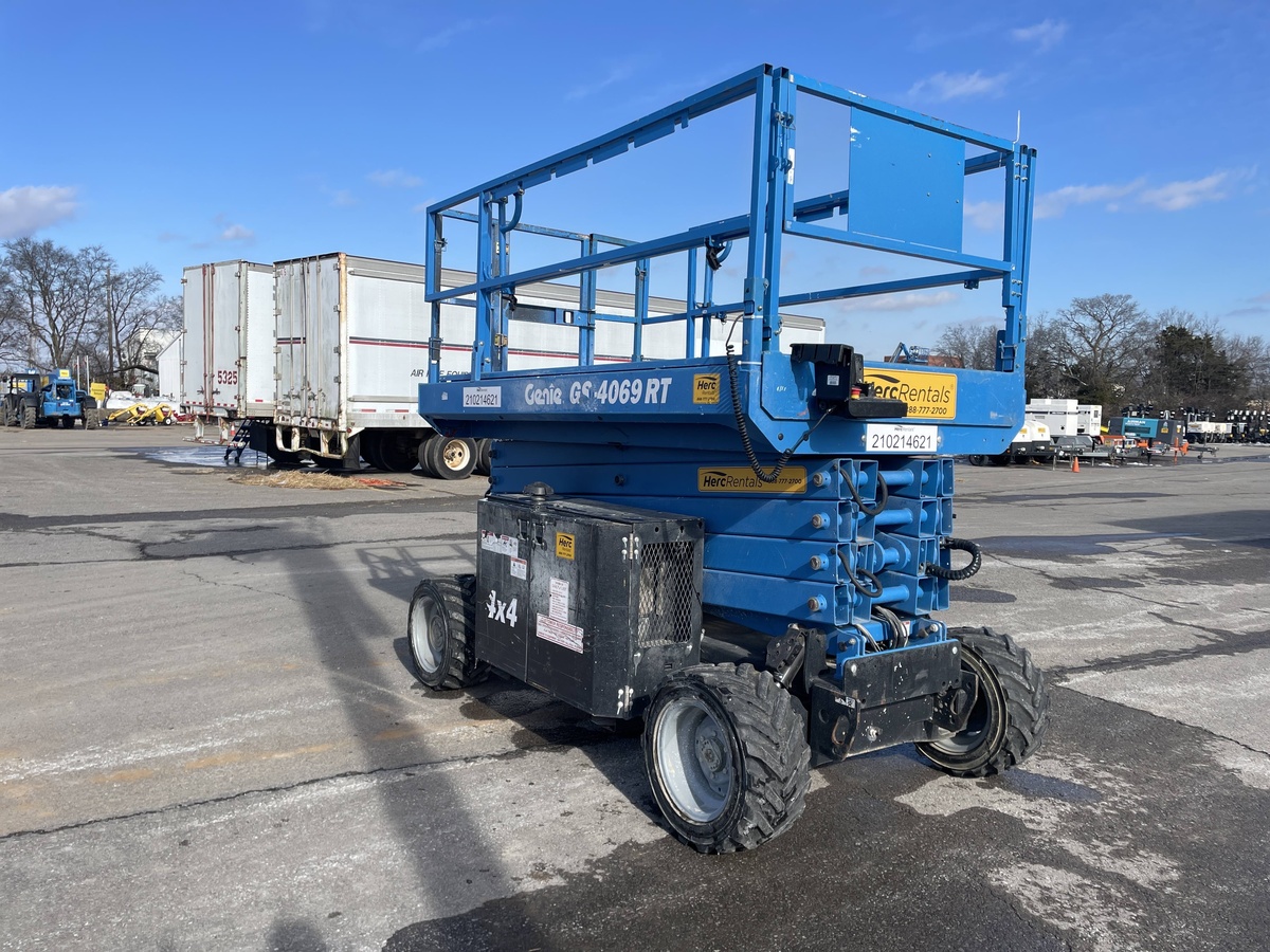 2017 Genie GS-4069 RT-2