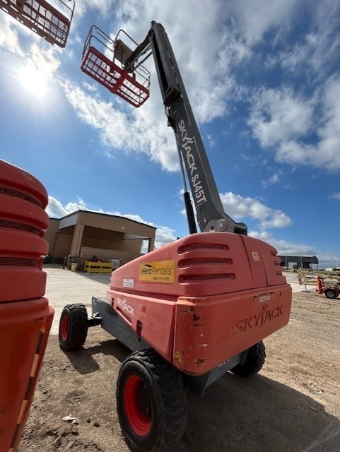 2018 Skyjack SJ45 T-2